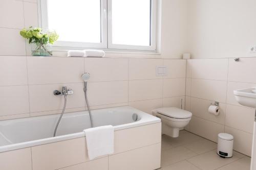Haus Rissen Gaestehaus Hamburg Ngoại thất bức ảnh